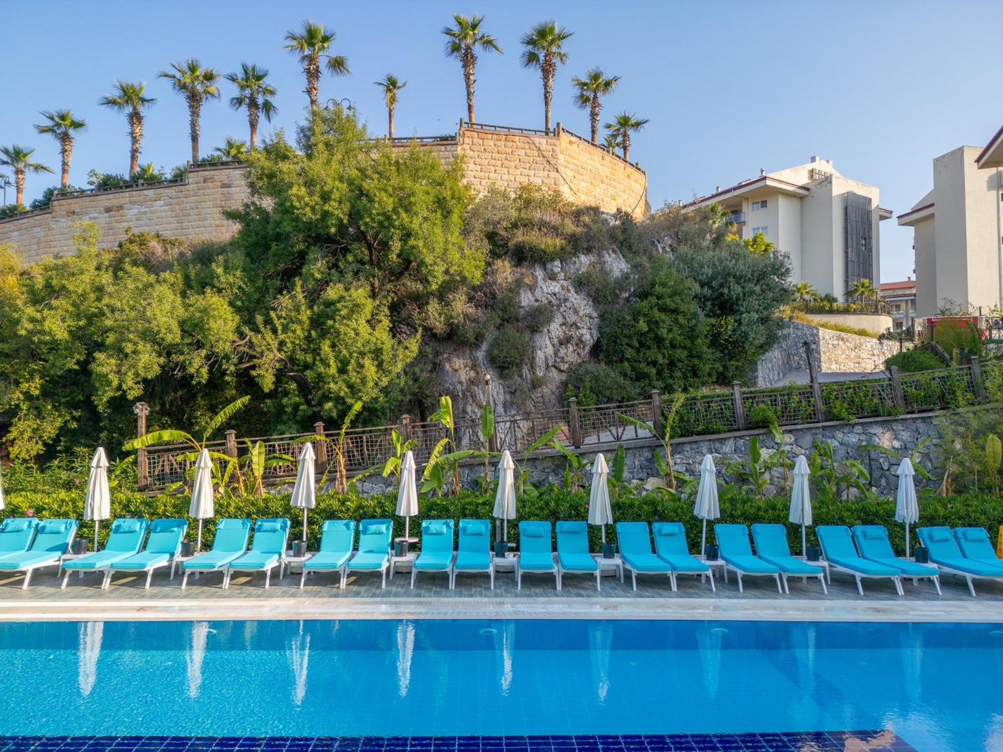 Ramada Resort Kusadasi & Golf Dış mekan fotoğraf