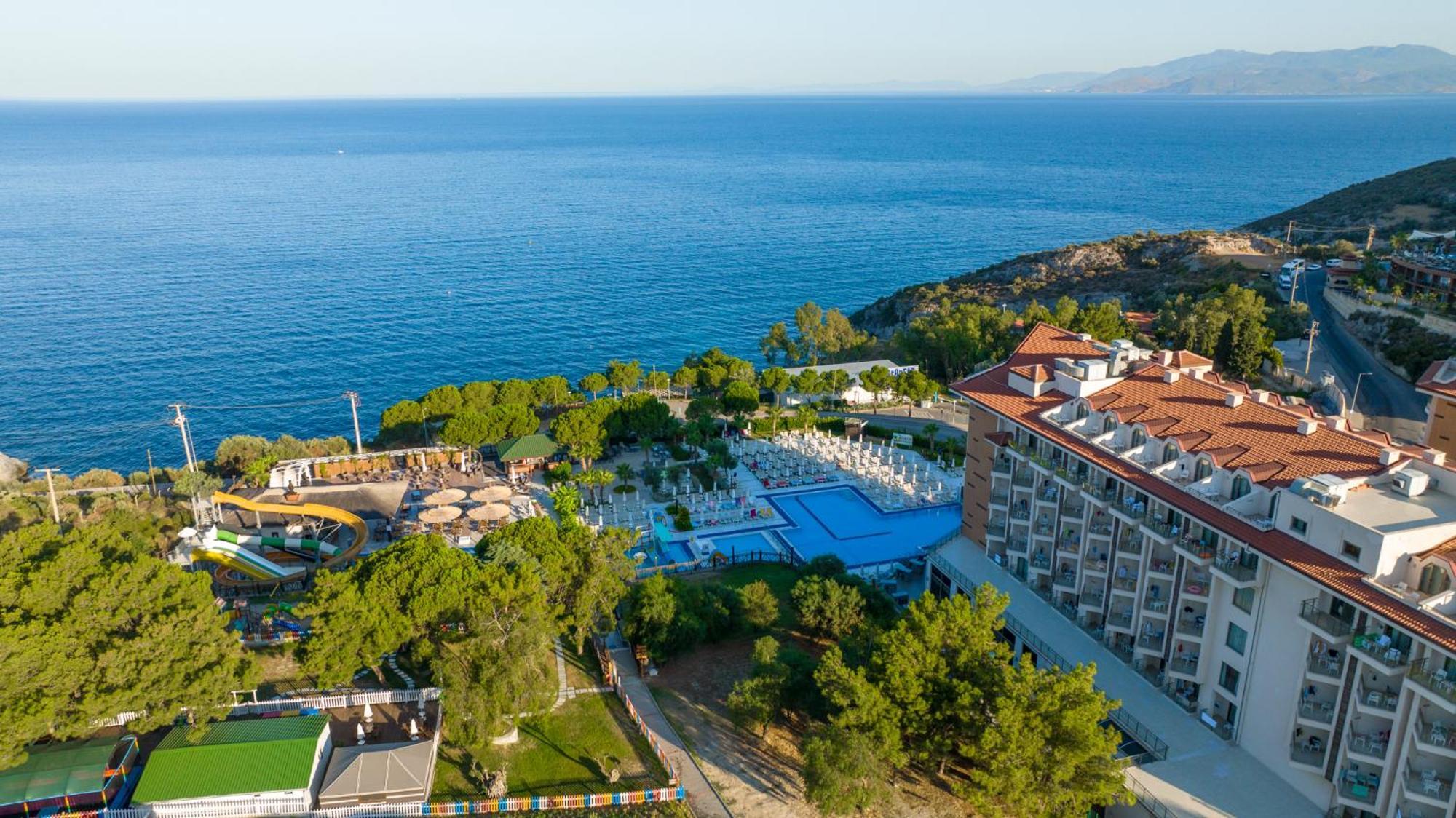 Ramada Resort Kusadasi & Golf Dış mekan fotoğraf